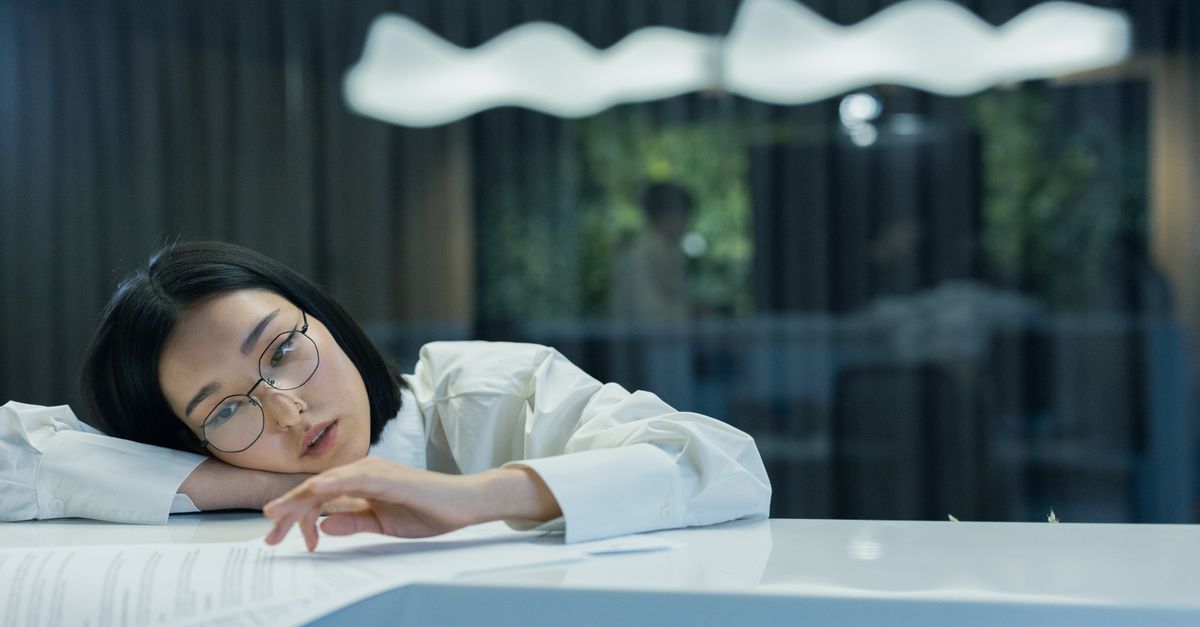 働き方の条件を整理して比較検討するイメージ